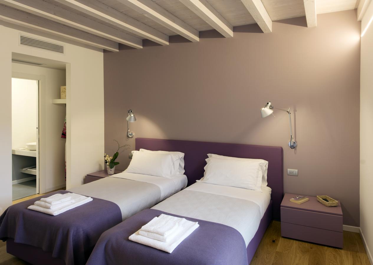 Bed and Breakfast Manzoni 124 Bed&Relax à Esine Extérieur photo